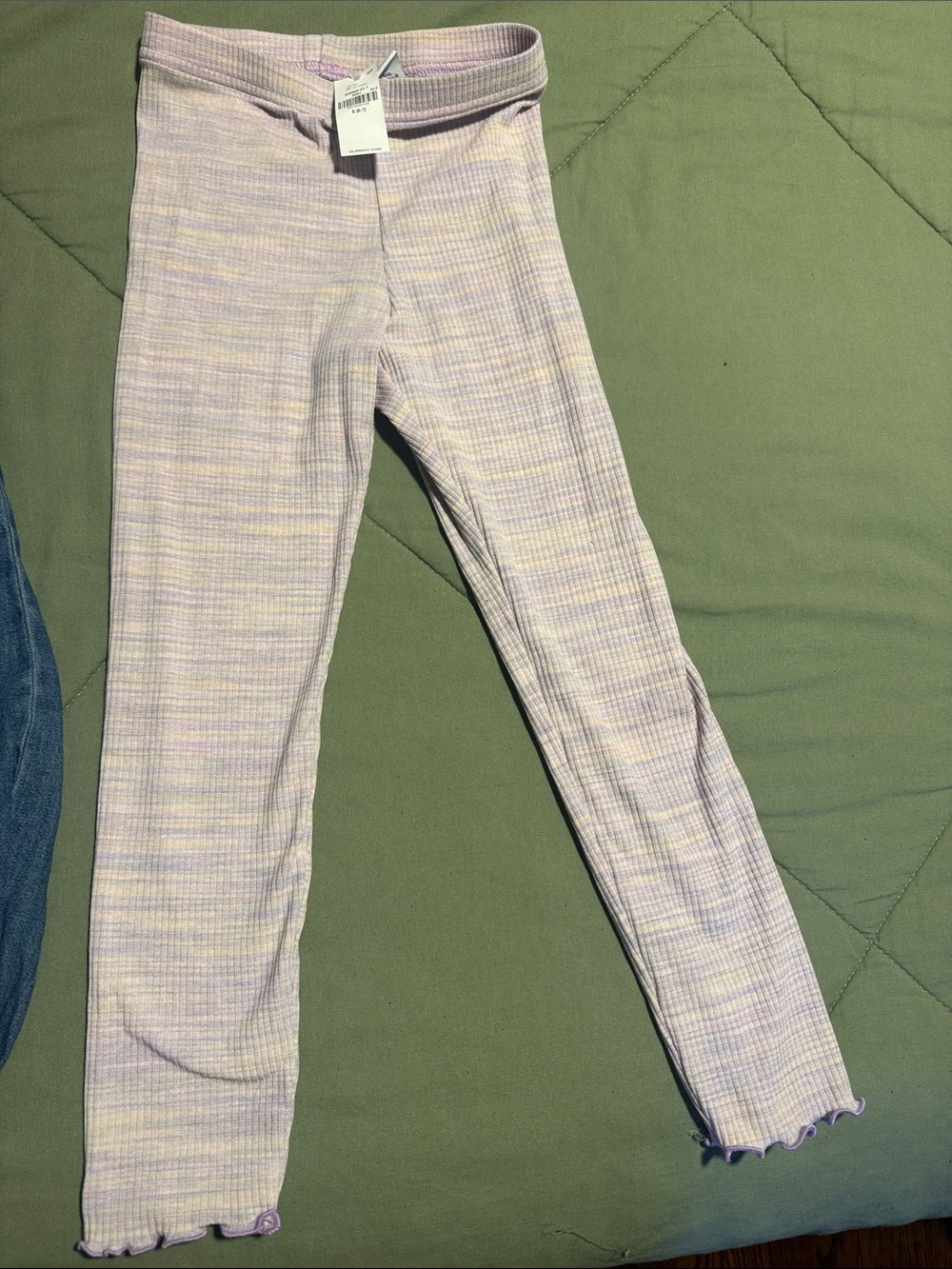 Old Navy Lavender Striped Ribbed Leggings with Scallop Hem